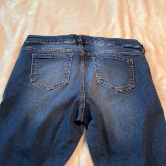 TORRID Premium Denim jeans cut off, distressed, size 12 in dark wash - Picture 3 of 9